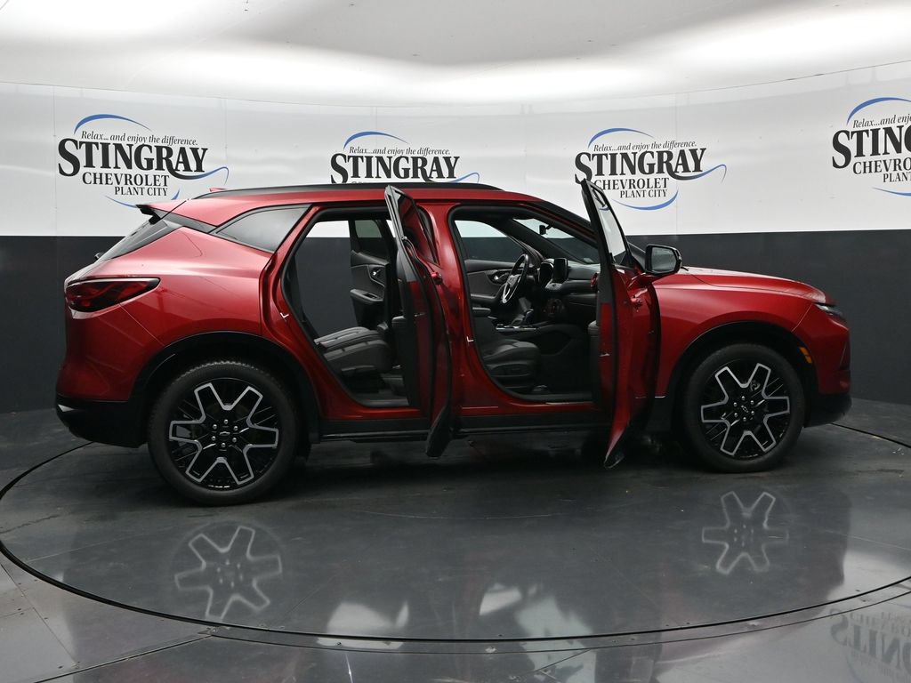 Used 2023 Chevrolet Blazer RS w/ Driver Confidence II Package AWD/4WD image 36