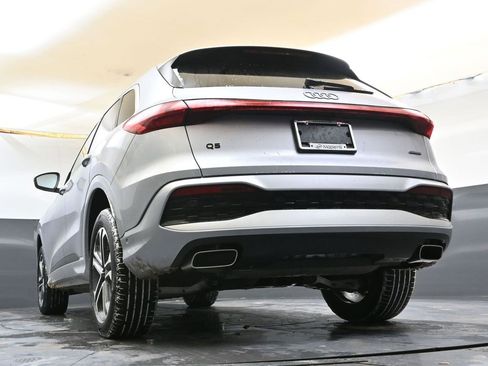 Certified 2025 Audi Q5 Premium Plus w/ Premium Plus image 33