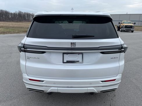 Used 2025 Buick Enclave Avenir w/ Super Cruise Package image 7