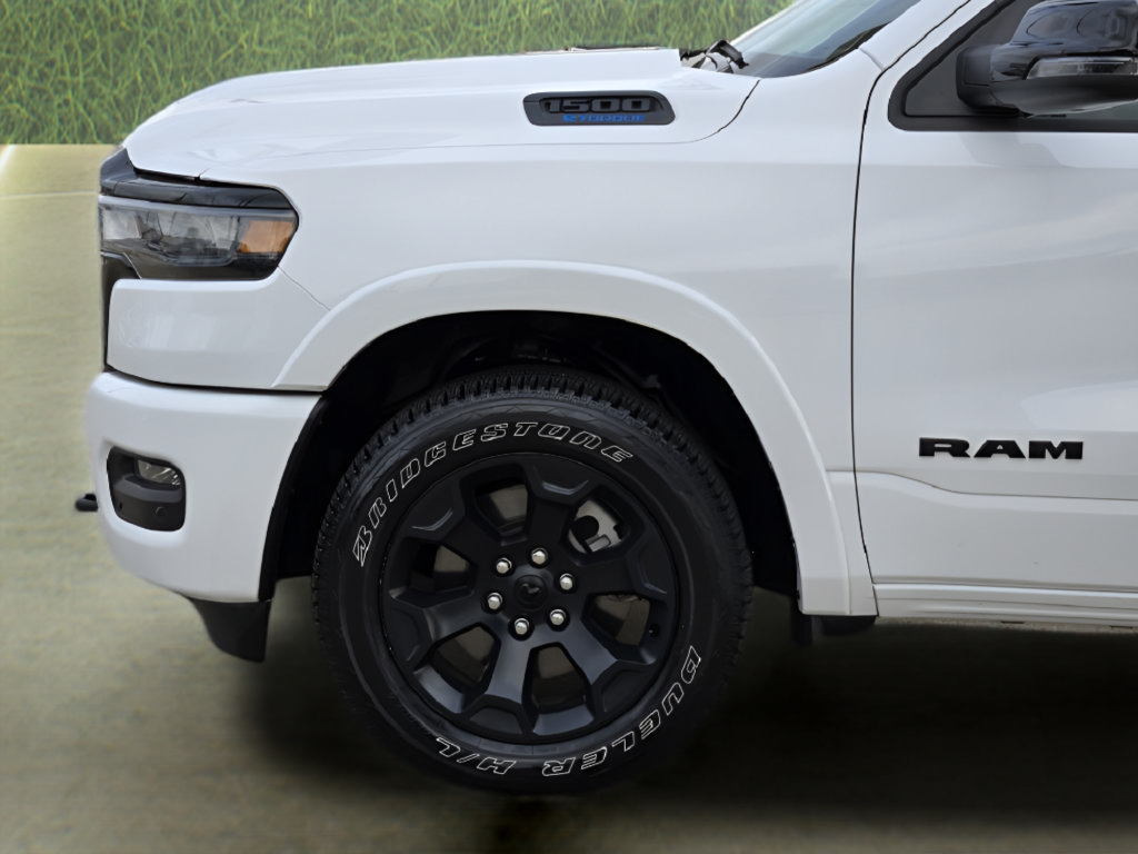 Used 2025 RAM 1500 Lone Star AWD/4WD image 10