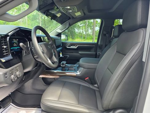New 2026 Chevrolet Silverado 1500 RST w/ RST All Star Premium Package AWD/4WD image 16