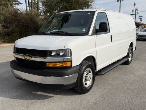 Used 2024 Chevrolet Express 2500 w/ Driver Convenience Package image 34