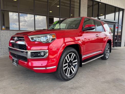Used 2022 Toyota 4Runner Limited image 33