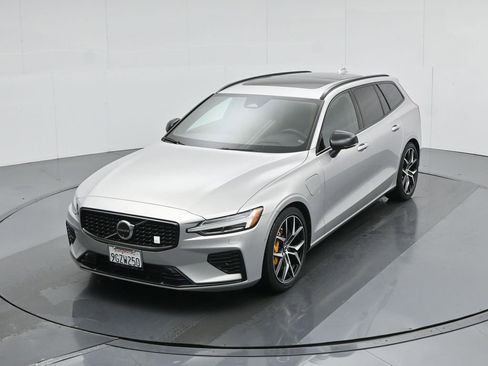 Used 2024 Volvo V60 T8 Polestar w/ Protection Package Premier image 43