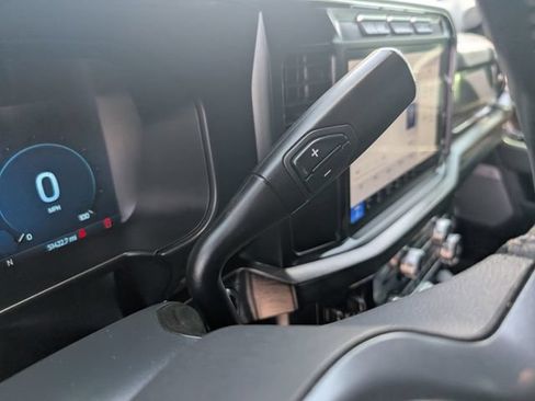Used 2024 Ford F350 Lariat AWD/4WD image 23
