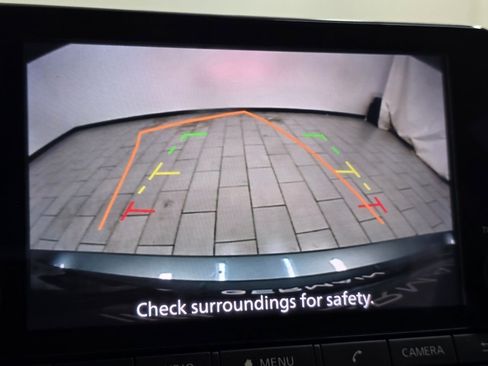 Used 2024 Nissan Altima 2.5 SV image 5