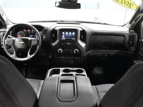 Used 2022 Chevrolet Silverado 1500 W/T w/ WT Fleet Convenience Package AWD/4WD image 5