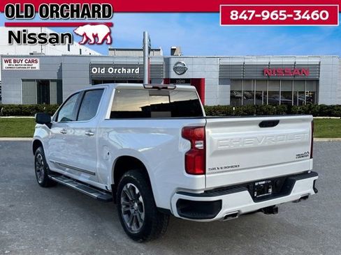 Used 2023 Chevrolet Silverado 1500 High Country AWD/4WD image 8