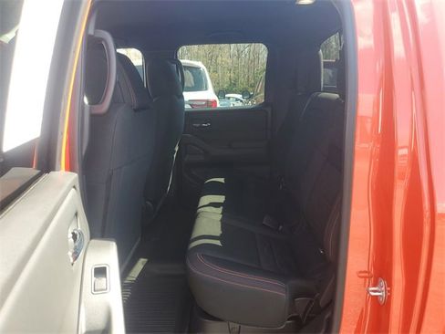 Certified 2025 Nissan Frontier PRO-4X w/ Interior Protection Package image 8