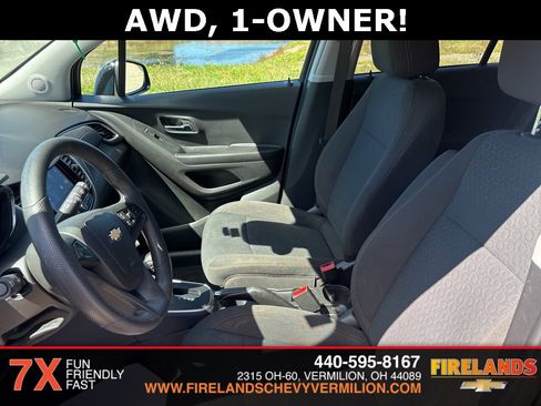 Certified 2022 Chevrolet Trax LS w/ Tint and Cruise Package image 11