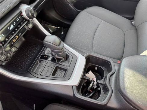 Used 2024 Toyota RAV4 XLE AWD/4WD image 16