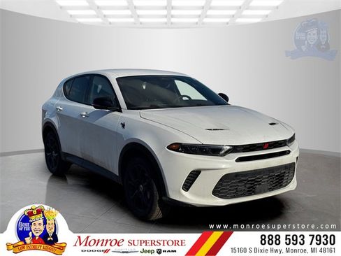 Certified 2024 Dodge Hornet R/T w/ R/T Blacktop Package image 1