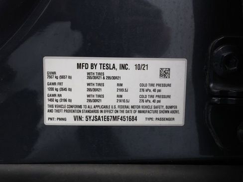 Used 2021 Tesla Model S Plaid image 9