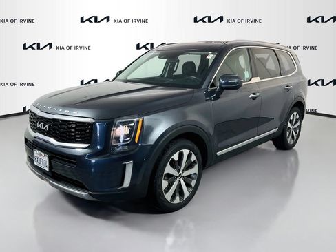 Used 2022 Kia Telluride S FWD image 2