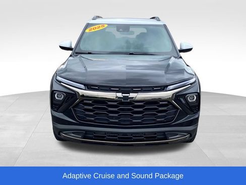 Used 2025 Chevrolet TrailBlazer ACTIV w/ Convenience Package AWD/4WD image 2