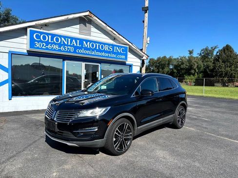 Used 2017 Lincoln MKC Reserve image 2