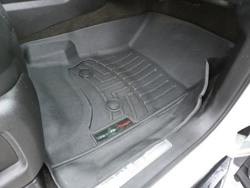 Used 2018 Chevrolet Suburban Premier w/ Max Trailering Package image 21