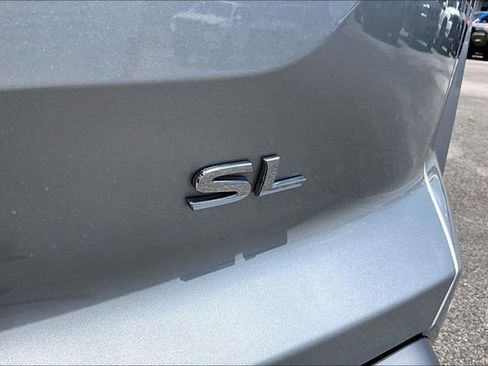Certified 2025 Nissan Pathfinder SL FWD image 21