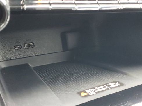 Certified 2025 Chevrolet Traverse LT w/ Driver Confidence Package image 32