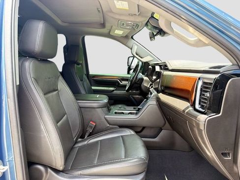 Used 2024 GMC Sierra 2500 Denali w/ Denali Reserve Package AWD/4WD image 14