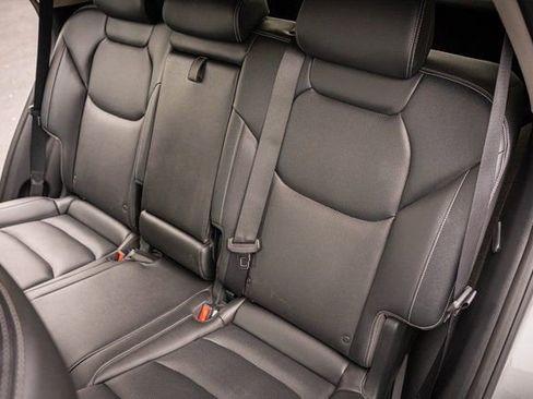 Used 2025 Genesis GV70 2.5T image 27