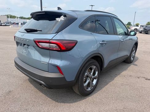 Used 2025 Ford Escape ST-Line Select w/ Tech Pack #1 AWD/4WD image 5