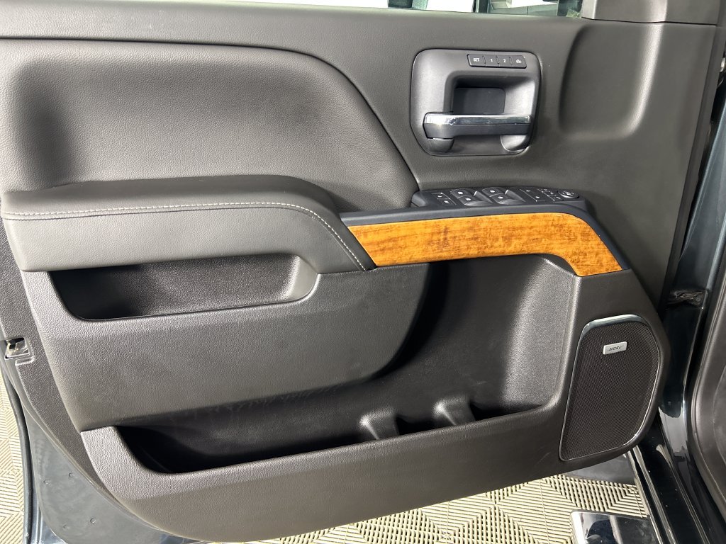 Used 2019 Chevrolet Silverado 3500 High Country w/ Duramax Plus Package AWD/4WD image 9