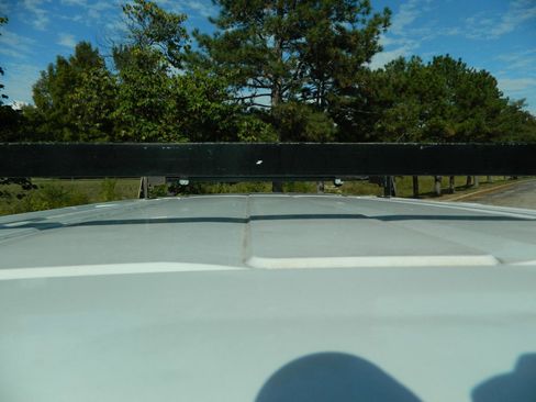 Used 2016 Ford Transit 250 130 Low Roof w/ Exterior Upgrade Package image 9