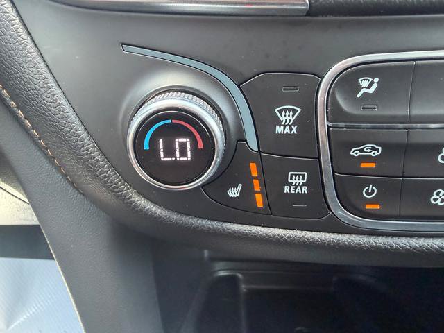 Used 2020 Chevrolet Equinox Premier w/ LPO, Floor Liner Package AWD/4WD image 21