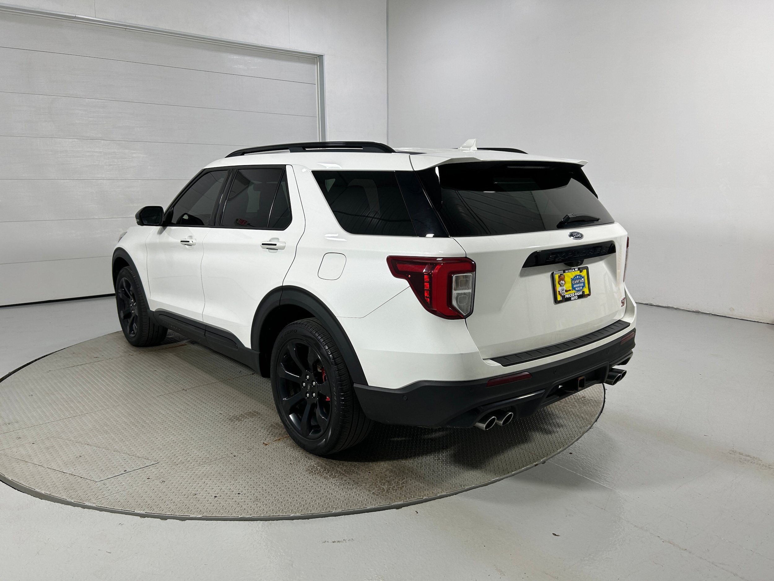 Used 2020 Ford Explorer ST w/ ST Street Pack AWD/4WD image 22