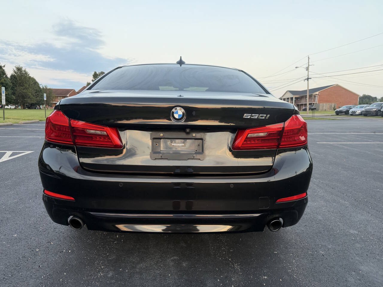 Used 2020 BMW 530i w/ Convenience Package RWD image 8