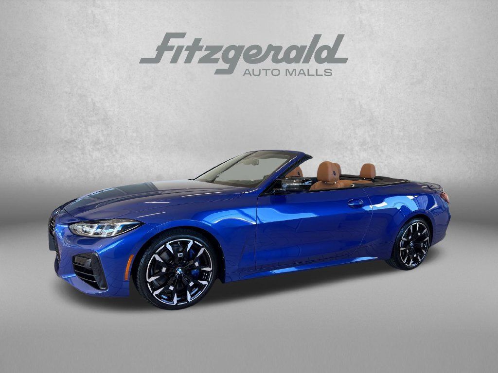 Used 2025 BMW M440i Convertible RWD image 5