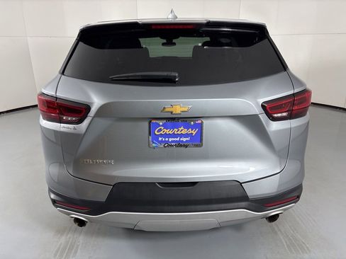 Used 2025 Chevrolet Blazer LT image 8