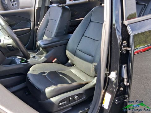 Used 2021 GMC Terrain SLT w/ Infotainment Package II FWD image 11