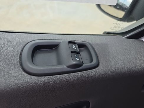 New 2026 Ford Transit 150 148 Medium Roof w/ Load Area Protection Package image 22