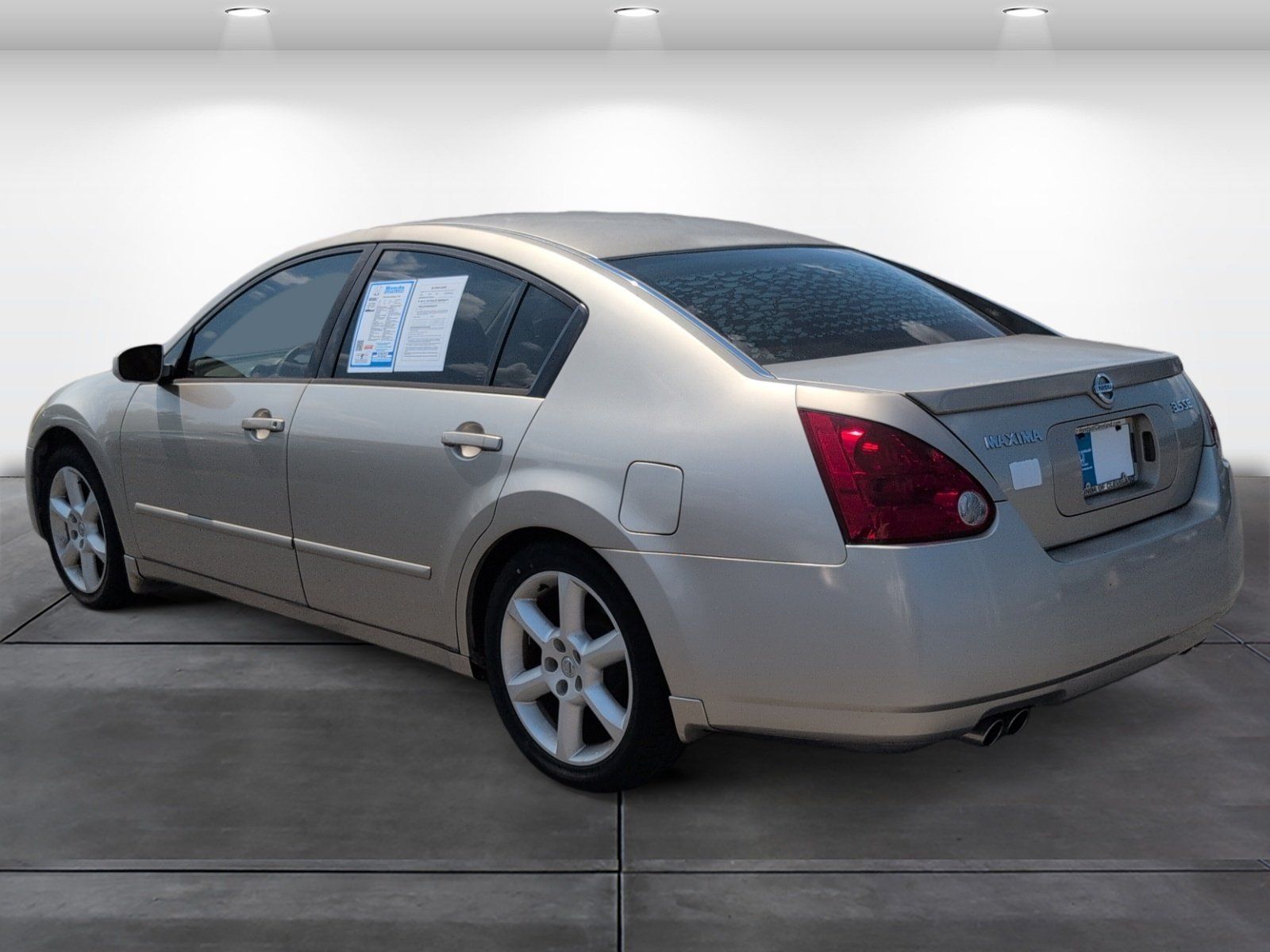 Used 2005 Nissan Maxima 3.5 SE w/ (S03) Driver Preferred Pkg FWD image 3