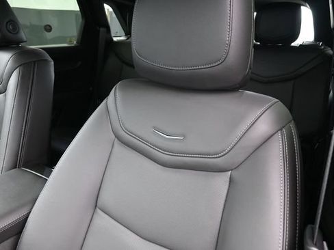 Used 2024 Cadillac XT5 Sportv w/ Technology Package AWD/4WD image 17