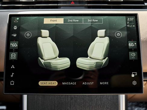 Used 2025 Land Rover Range Rover Long Wheelbase SE image 74