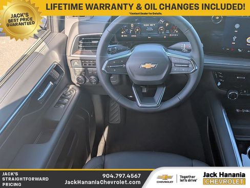 New 2026 Chevrolet Suburban LT w/ Comfort Package AWD/4WD image 16
