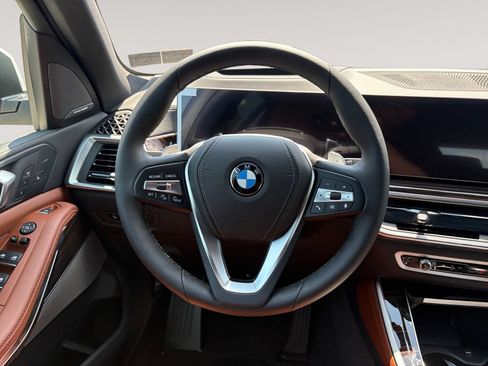 New 2026 BMW X5 xDrive40i w/ Climate Comfort Package AWD/4WD image 12