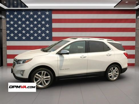 Used 2018 Chevrolet Equinox Premier AWD/4WD image 2
