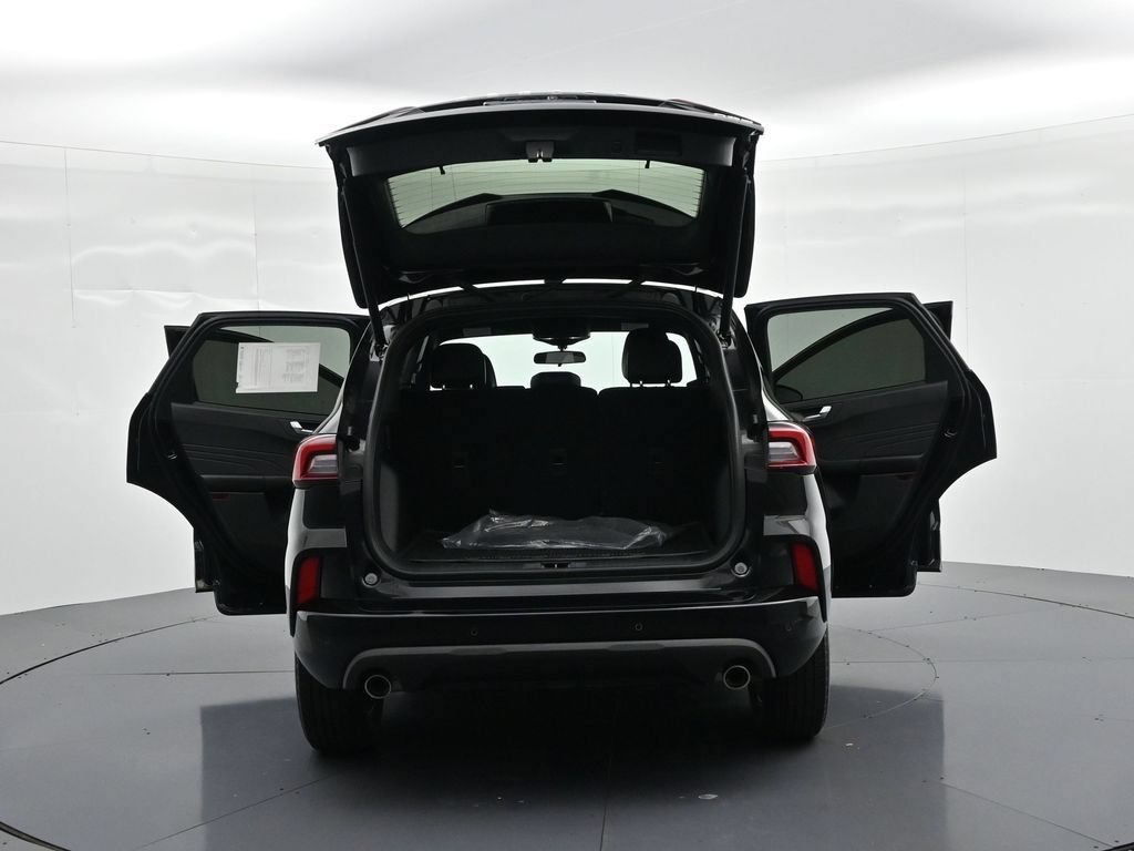 Used 2024 Ford Escape ST-Line w/ Tech Pack #1 AWD/4WD image 26