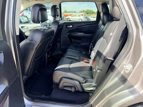 Used 2012 Dodge Journey R/T w/ Flexible Seating Group FWD image 13