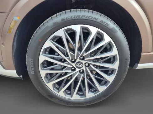 New 2026 Hyundai Palisade Calligraphy FWD image 10