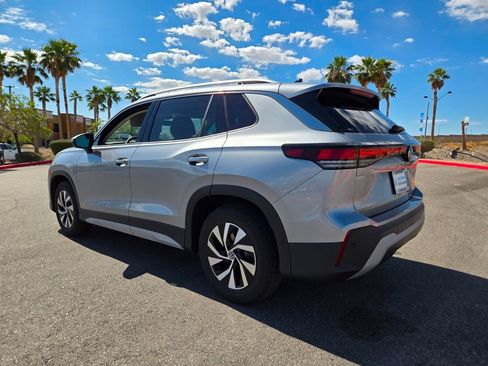 New 2026 Volkswagen Tiguan S FWD image 3