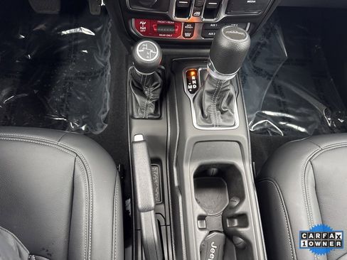 Used 2025 Jeep Gladiator Rubicon w/ Convenience Group image 26