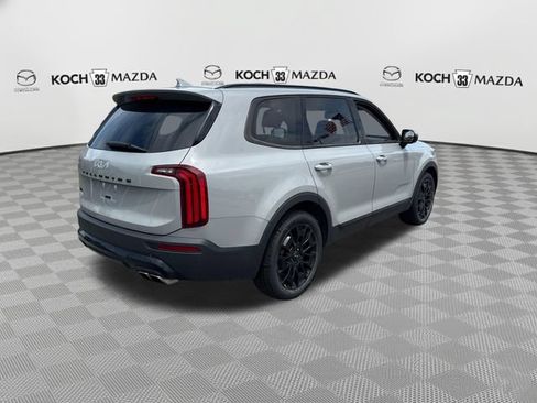Used 2022 Kia Telluride SX w/ SX Prestige Package AWD/4WD image 7