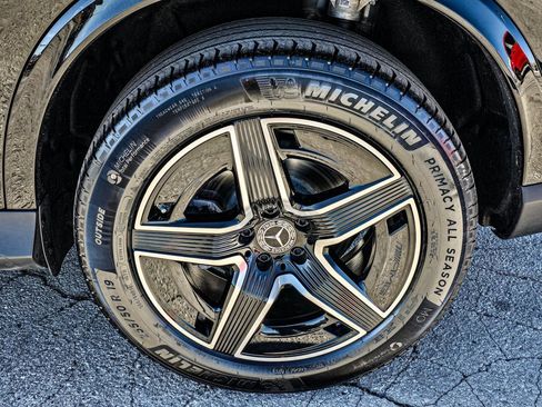 New 2026 Mercedes-Benz GLC 300 4MATIC image 9