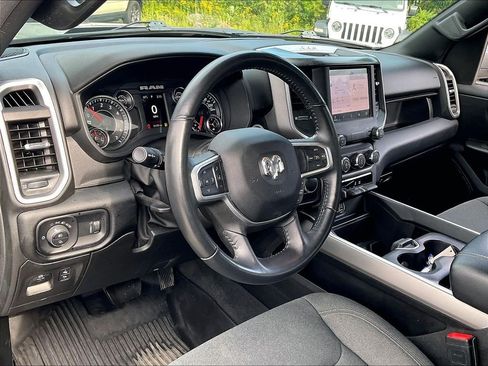 Used 2022 RAM 1500 Big Horn AWD/4WD image 8