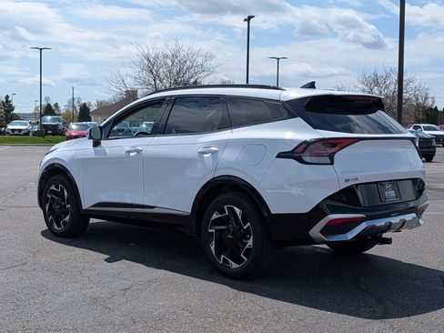 Used 2025 Kia Sportage SX AWD/4WD image 3